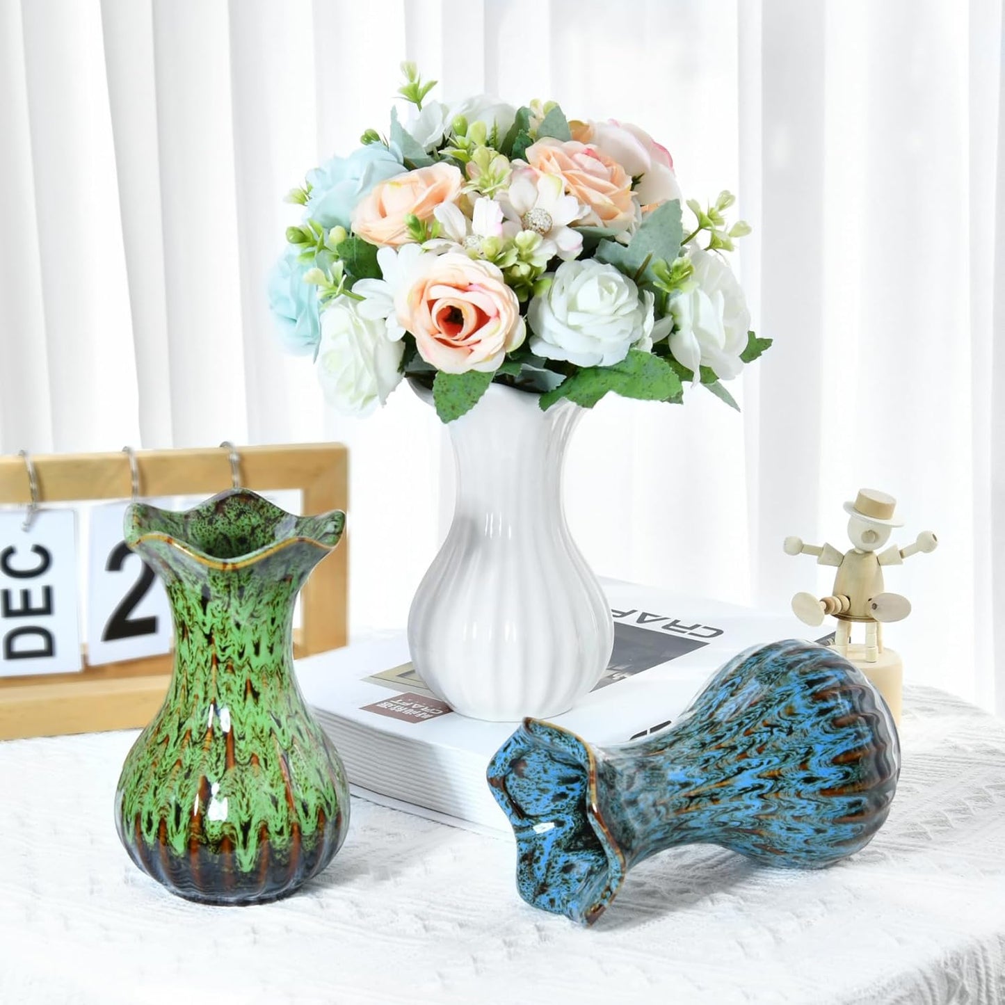 Elegant Blue Ceramic Vase - Modern Small Flower Centerpiece for Home, Office & Special Occasions