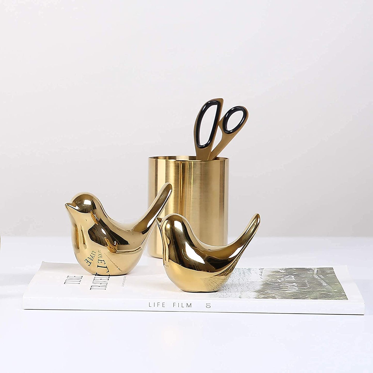 Elegant Gold Small Bird Statues - Modern Decorative Ornaments for Home, Office & Living Spaces