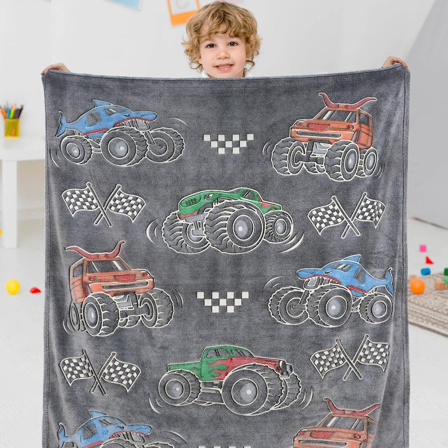 Glow in the Dark Truck Car Toys Blanket - Soft Fleece Cartoon Tractor Throw for Kids' Room Decor