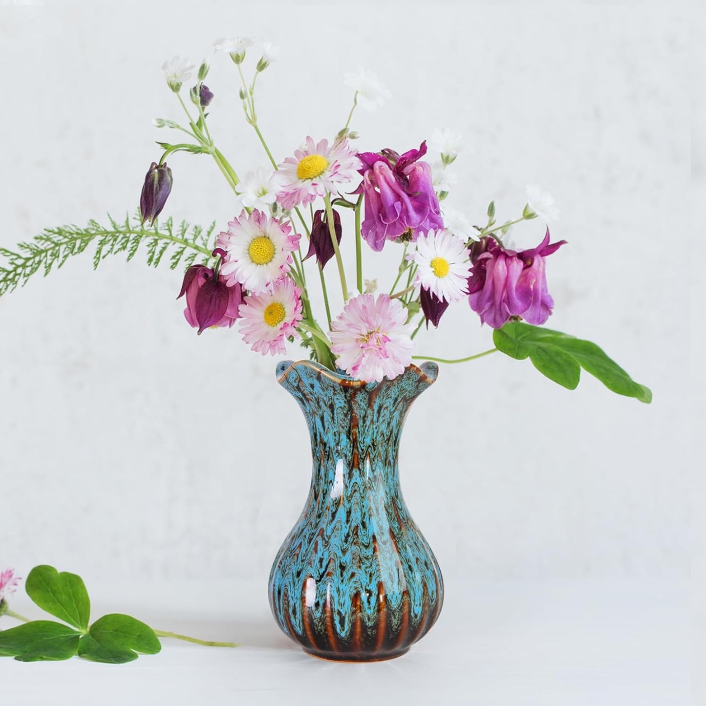 Elegant Blue Ceramic Vase - Modern Small Flower Centerpiece for Home, Office & Special Occasions